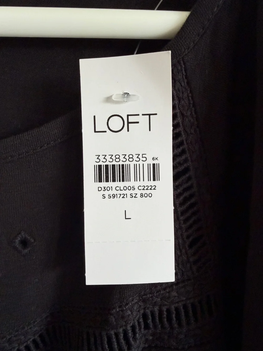 NWT LOFT Black Eyelet Scoop-Neck Flutter Sleeve Top - Picture 2 of 8